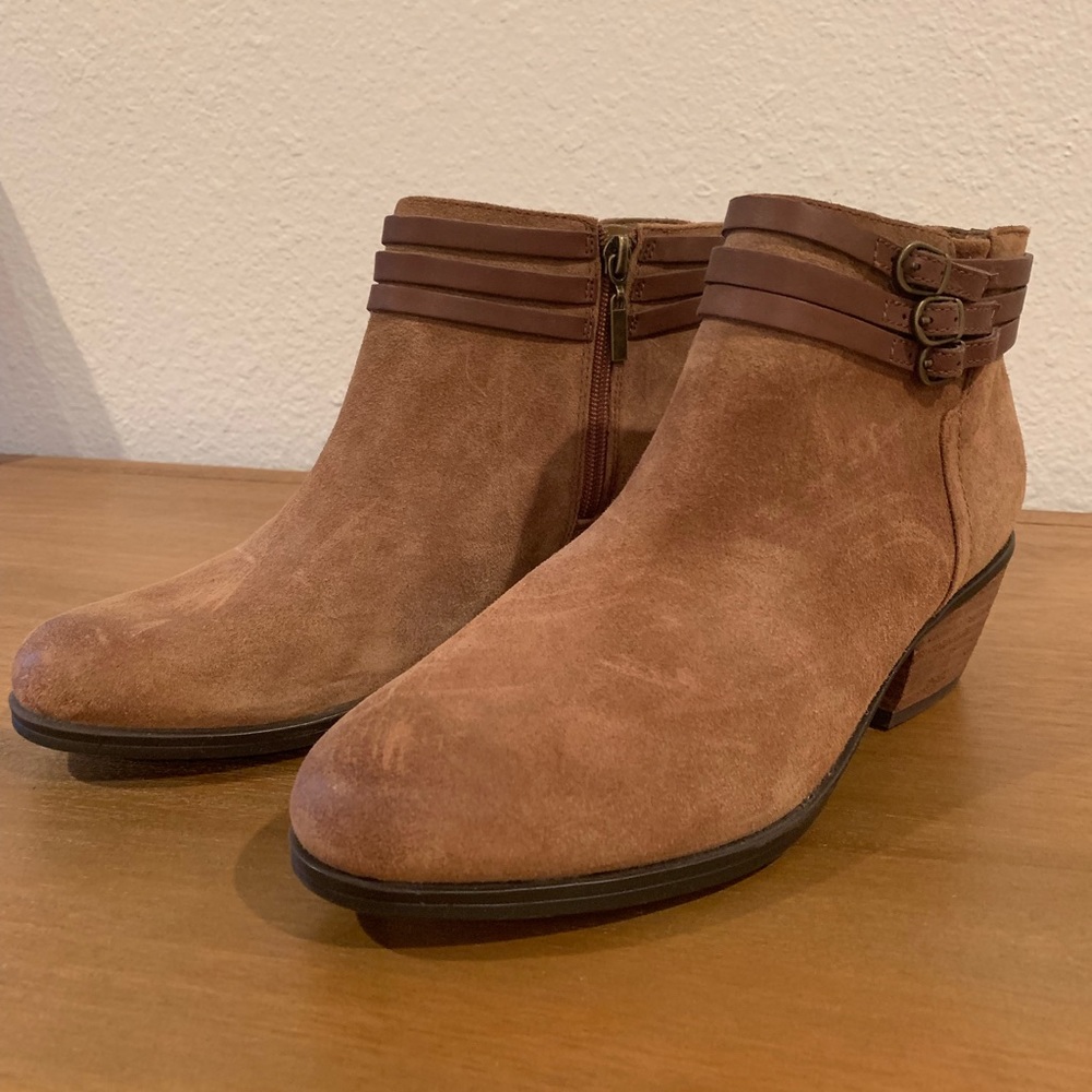Tan Ankle booties